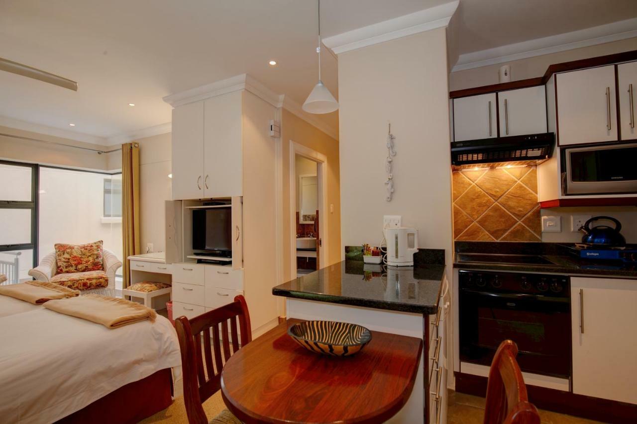 Makarios On Sea Apartment Herolds Bay Exterior photo